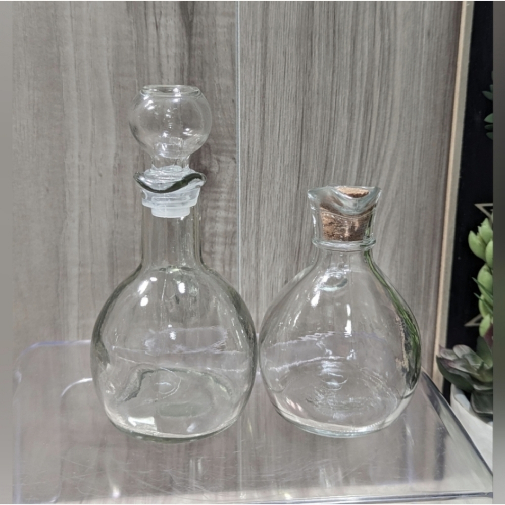 Oil & Vinegar Clear Glass Cork Bottles Serveware Small VINTAGE - Picture 4 of 14